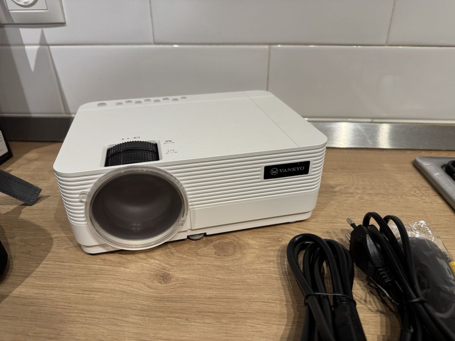 Videoproiector Vankyo Leisure 470