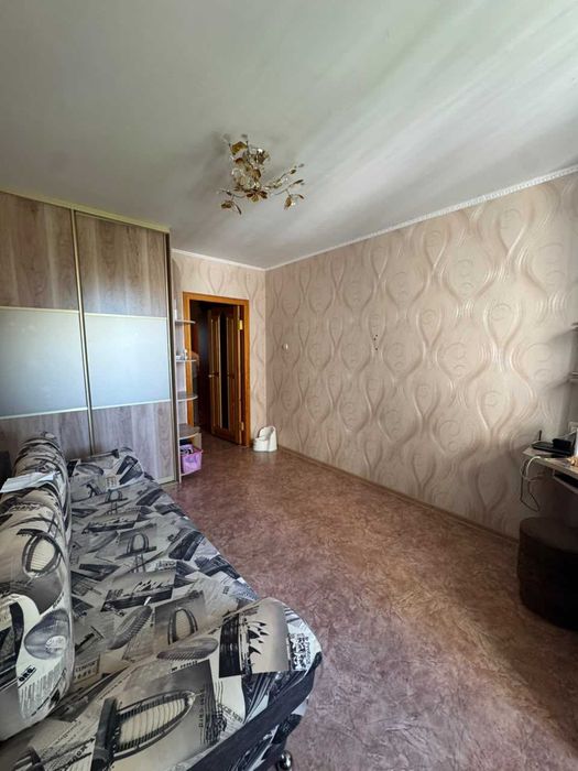 Продам 3 комн улучшенную квартиру
