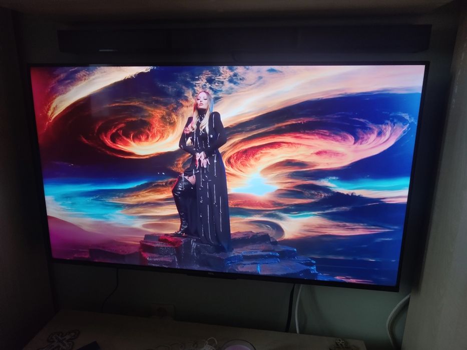 TV Smart 108cm  TCL  4k HDR10 cu Google TV