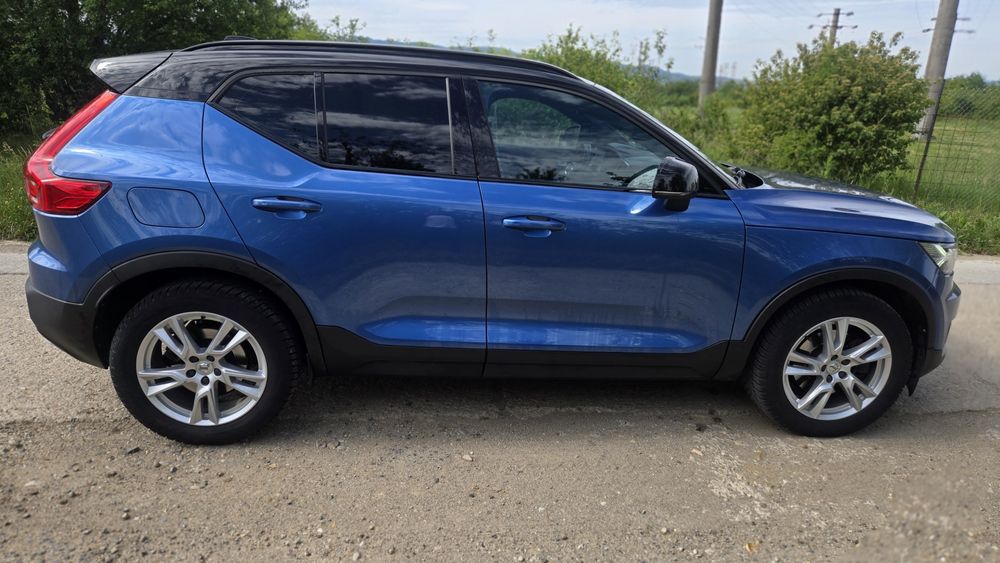 Volvo XC 40 R-Design