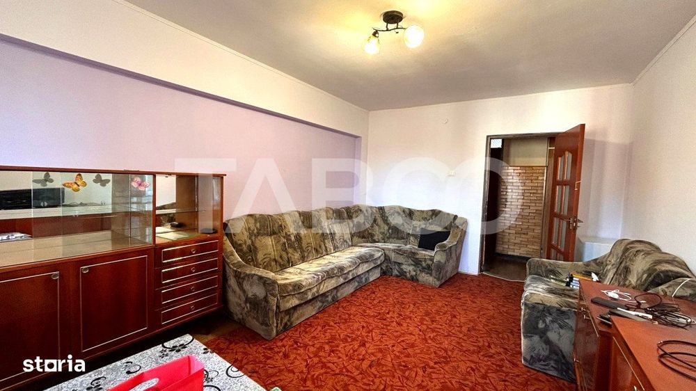 Apartament de vanzare 80 mpu cu 4  camere lift zona Centrala in Sibiu