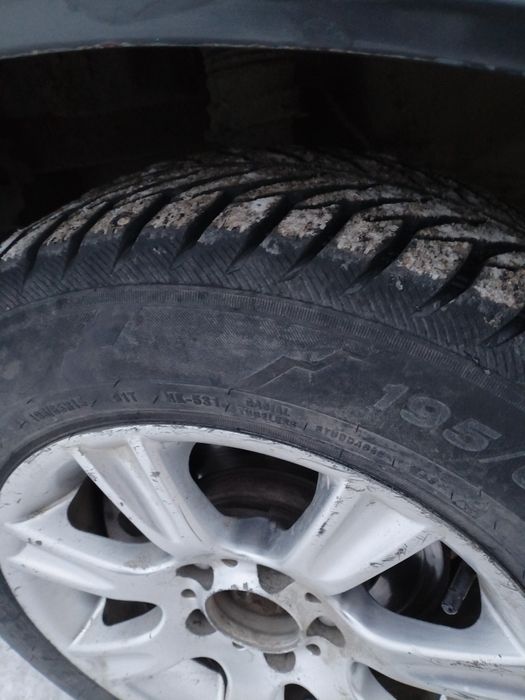 Продам Мерседес 124