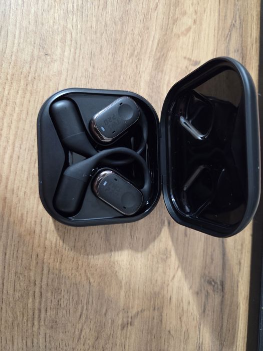 Продам наушники новые