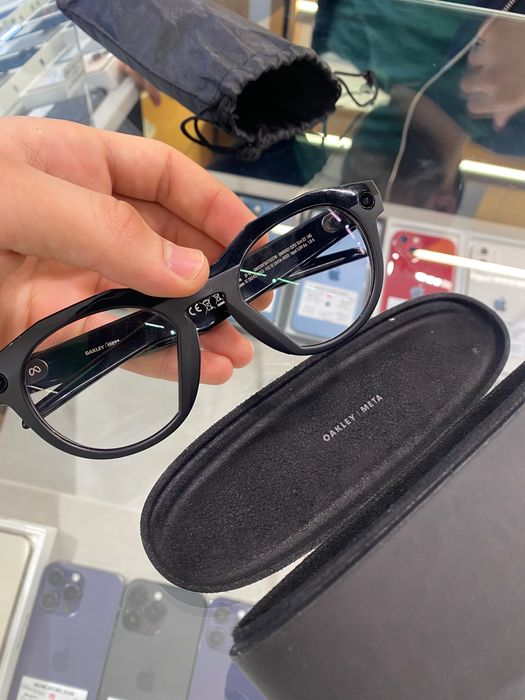 Oakley Meta ochki gen2 xamilyon