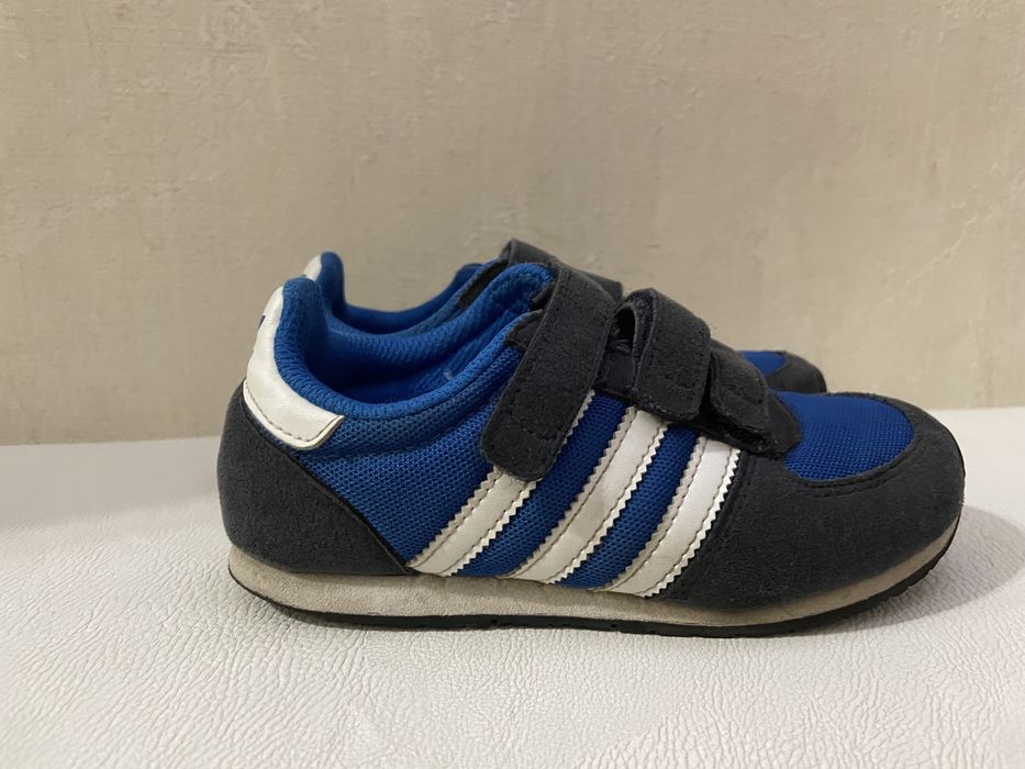 Кроссовки adidas на мальчика