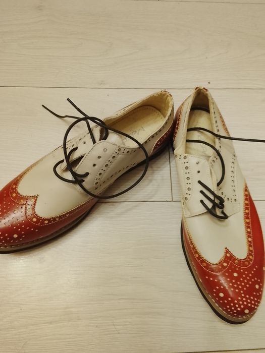 Продам мужские туфли