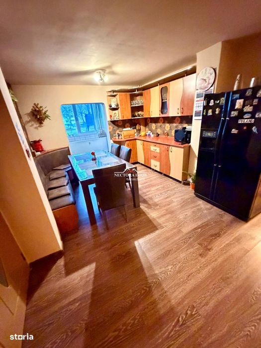 NECTORA IMOB-Apartament 4 camere,2 bai, 83 mp,Parter,Parcare,Sanmartin