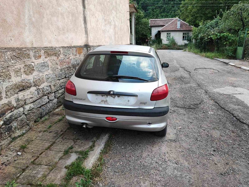 Peugeot Пежо 206 с. Меляне • OLX.bg