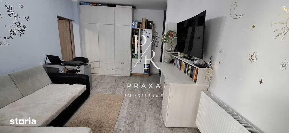 Apartament 2 camere 55 mp utili,  decomandat,  garaj, zona Poligonului