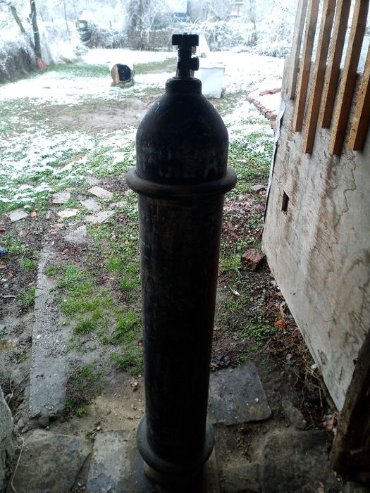 Кислородна бутилка