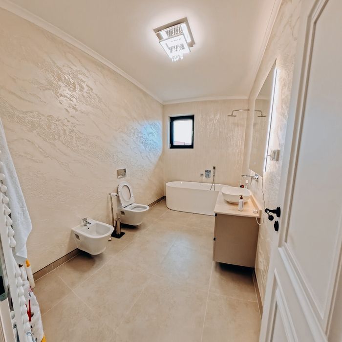 Vand casa la cheie in Reghin