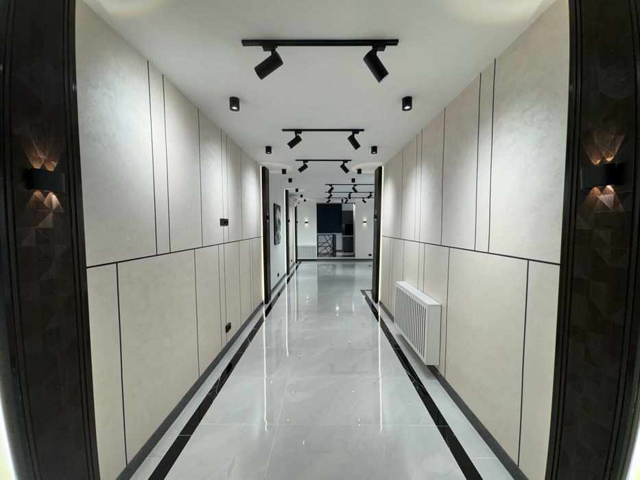 стадион Старт - Продается нежилое помещение вдоль дороги 215м2