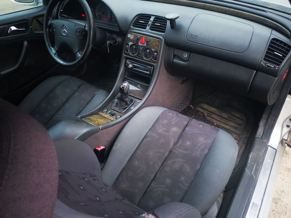 Mercedes CLK 200 compresor