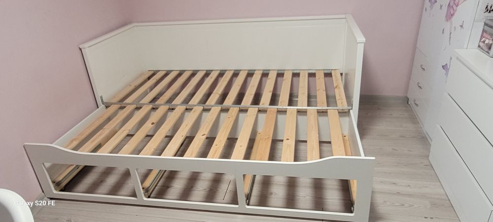 Pat cu cadru divan 3 sertare Hemnes