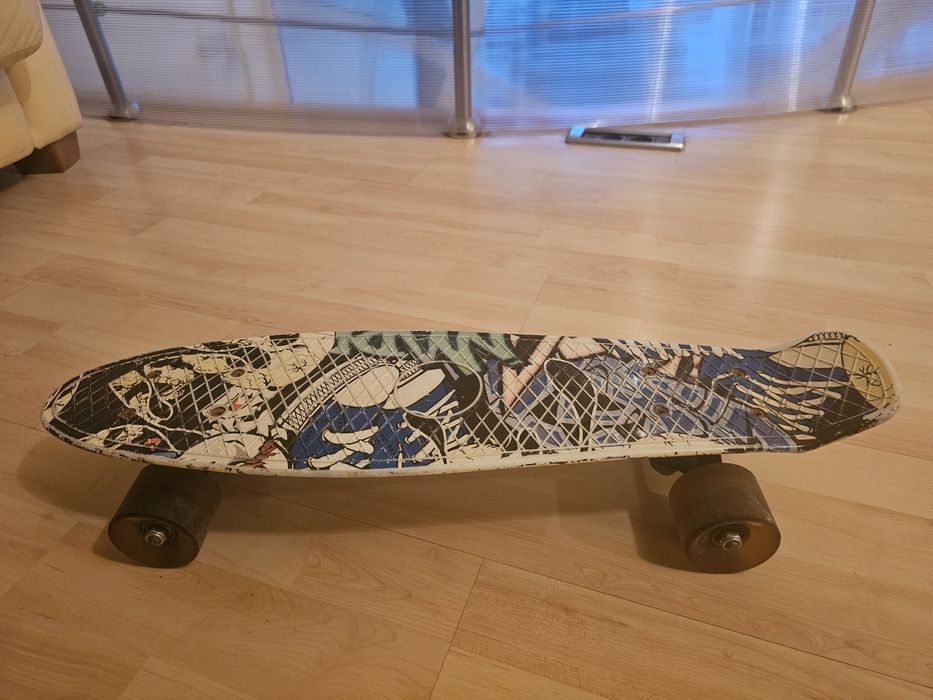 Детско колело, детска кола и скейборд