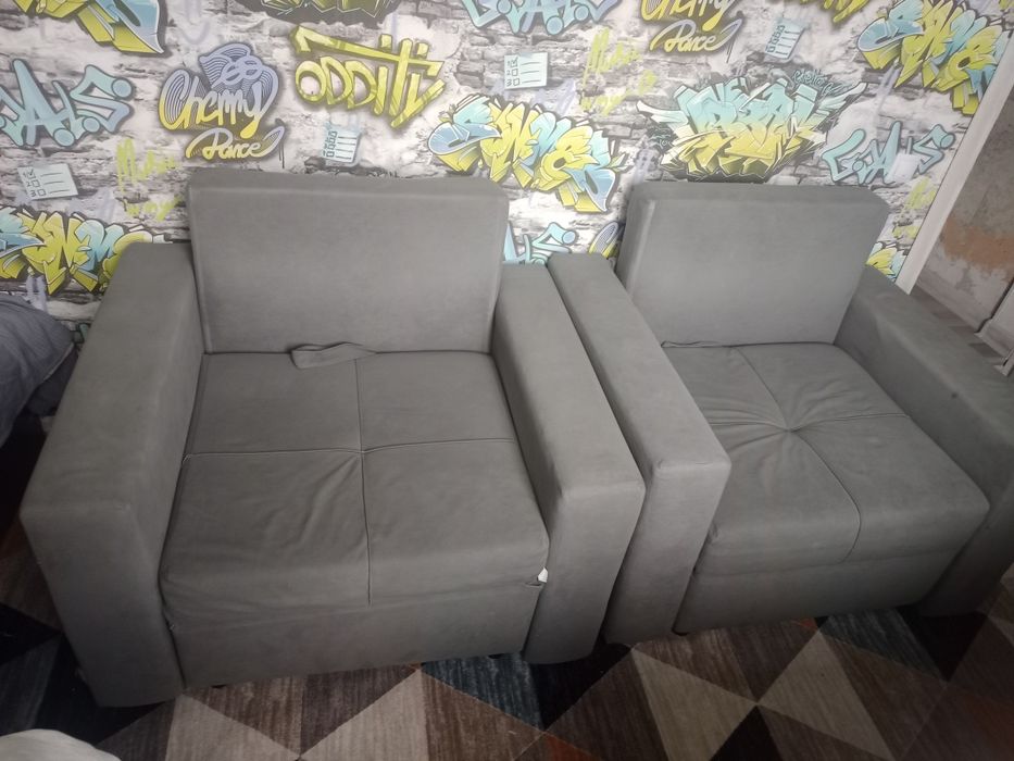 Продам 20 000 два кресла раскладные