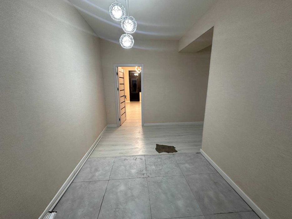 Продаётся 4-х комнатная квартира