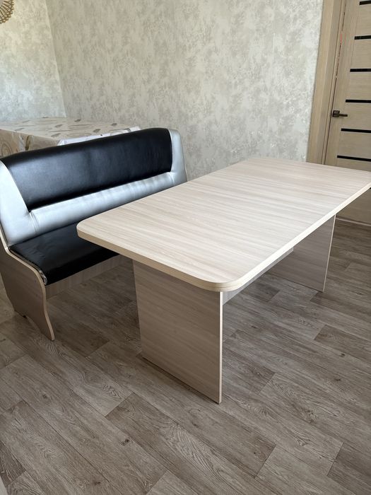 Продам кухнный уголок