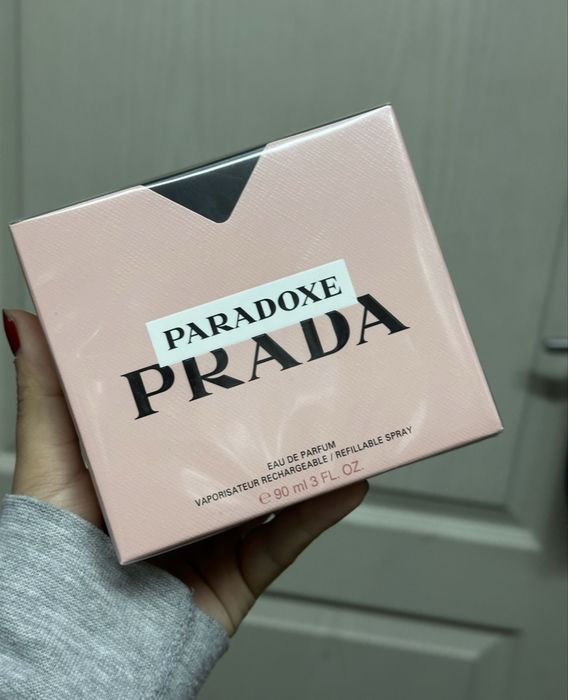 Prada paradoxe clasic
