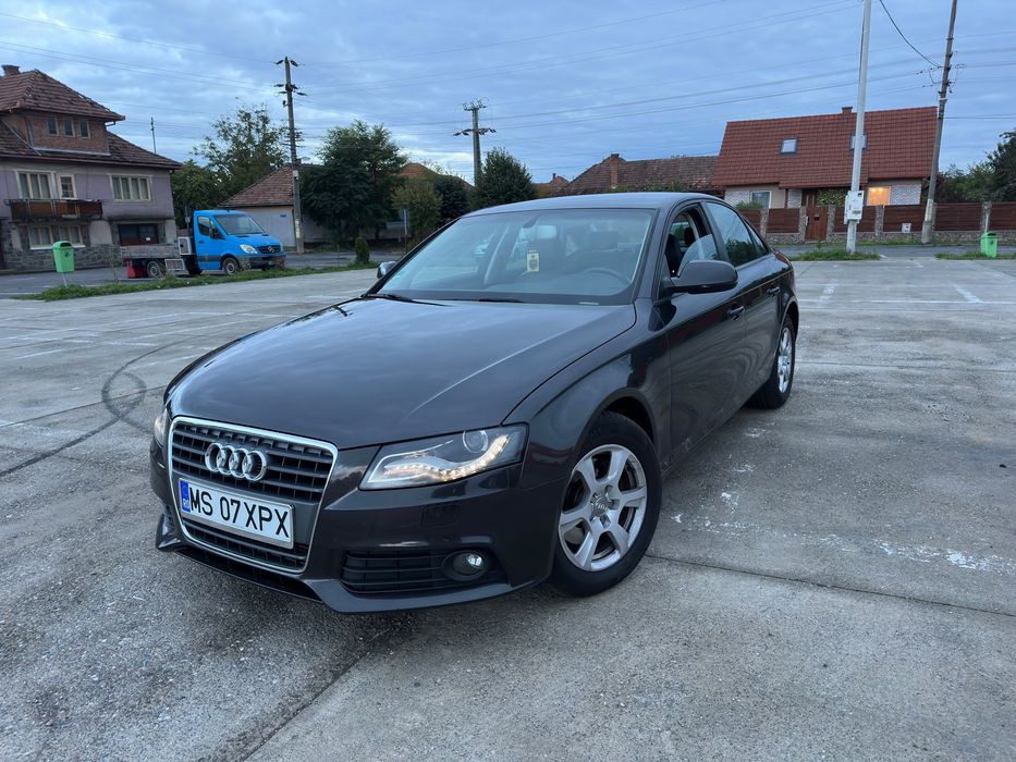 AUDI A4 2010 — imagine 2