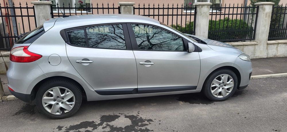 Vanzari autoturisme