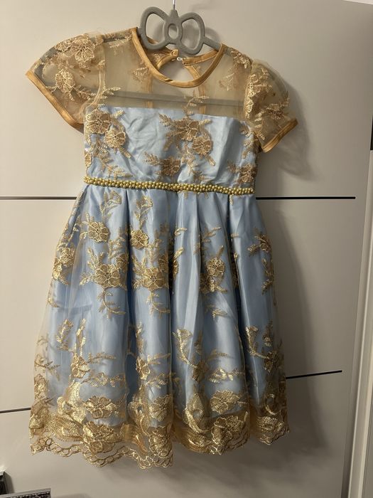 Rochie eleganta fetite