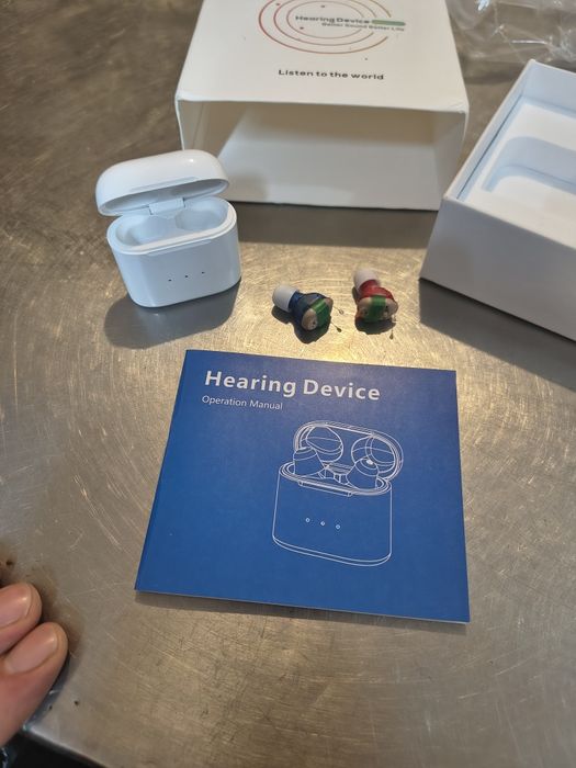 Истински слухови апарати за възрастни хора, презареждащи се и невидими