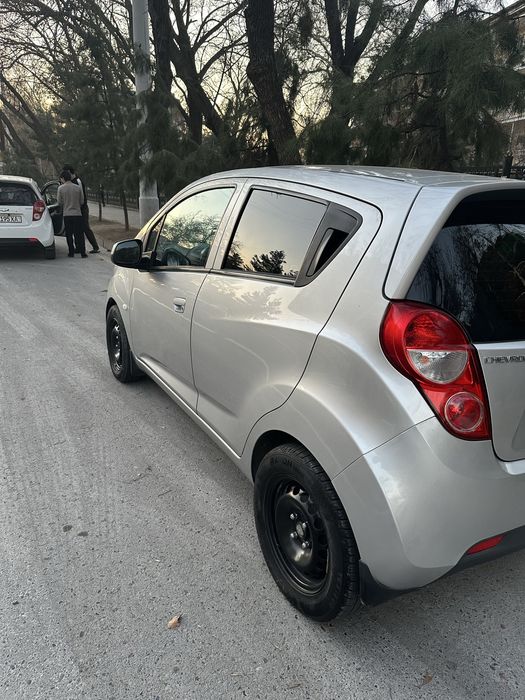 Chevrolet Spark 2017 — 4