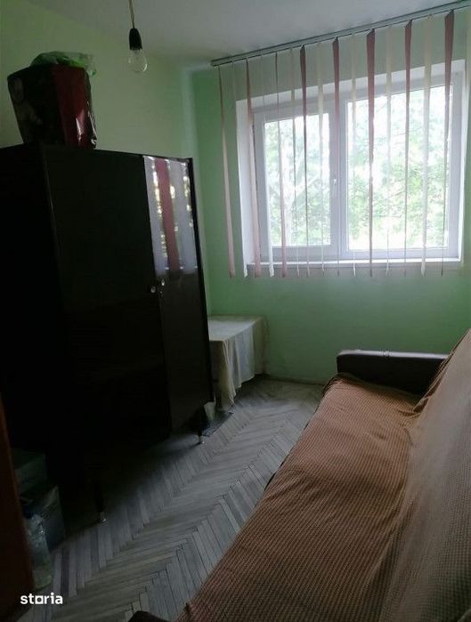 Apartament 3 camere confort 1, Calea Galati, etaj 3.