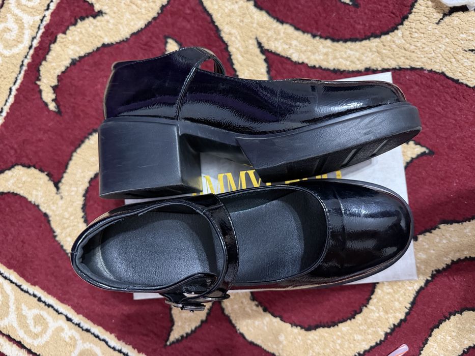 Лаковые Мэри Джейн на платформе