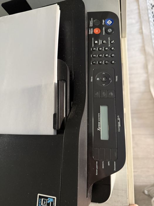 Принтер Samsung Xpress M2070FW