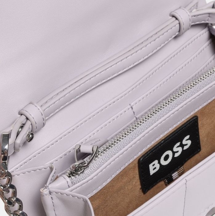 Clutch Boss Black original, nou cu etichetă – lanț & logo sigilate