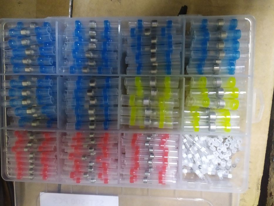 Продам термоусадку с припоем и с феном