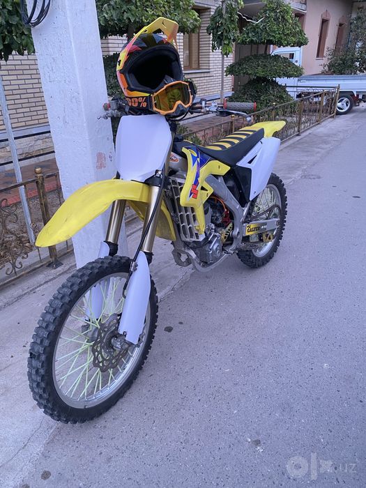 Suzuki 250cc kross