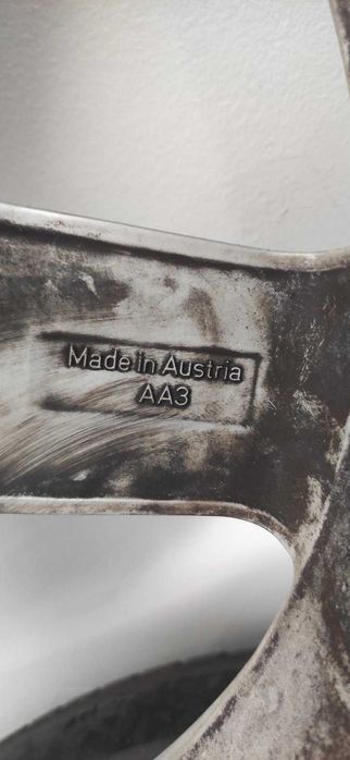 Гуми с джанти за Ауди А3 . Два броя.