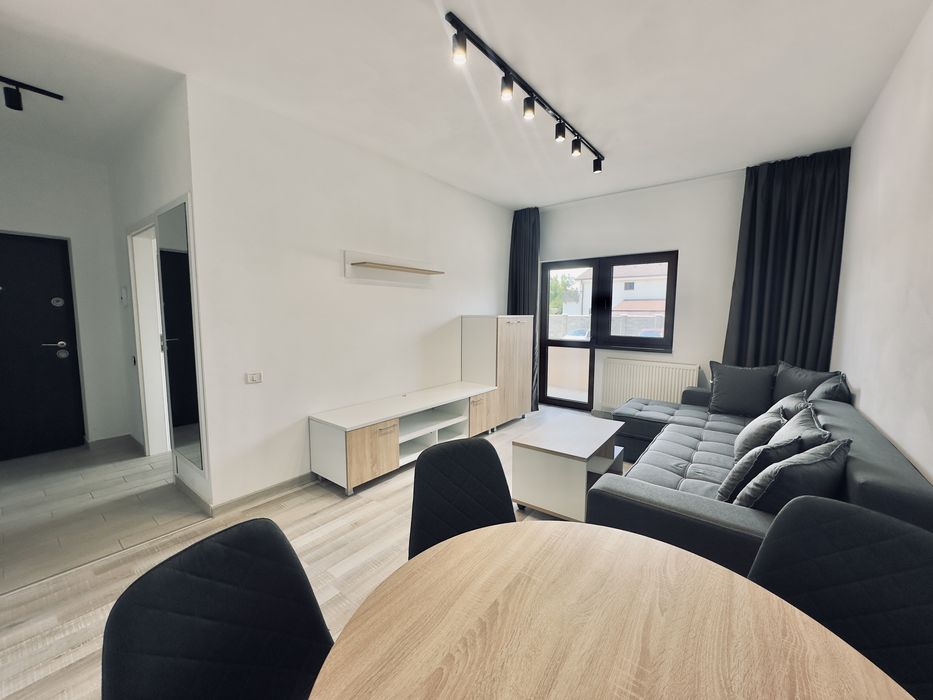 Garsoniera la prima inchiriere in Sanpetru etajul 1 si 2 disponibil