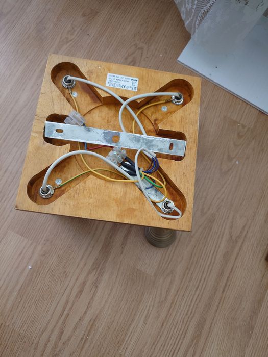 Осветителни тела / спот