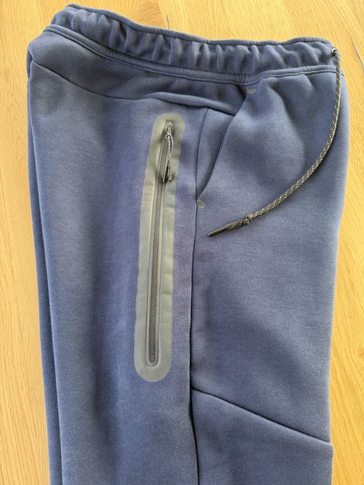 Nike Tech pantaloni barbati