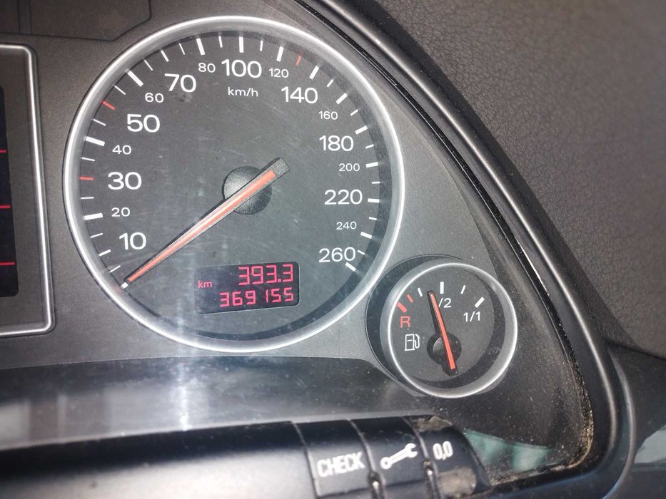 AUDI A4 2002 1.9 motorina