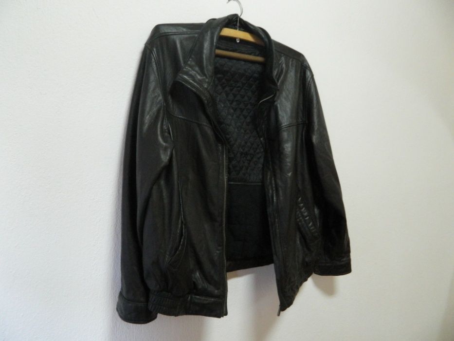 vind hanorac si 1 geacă din piele