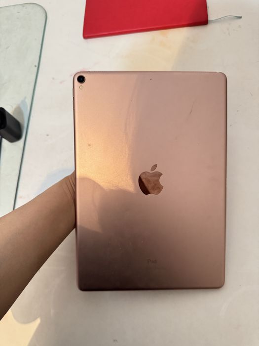 Срочно продам Ipad Pro