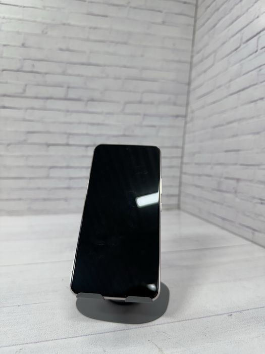 Samsung S22 Самсунг С22