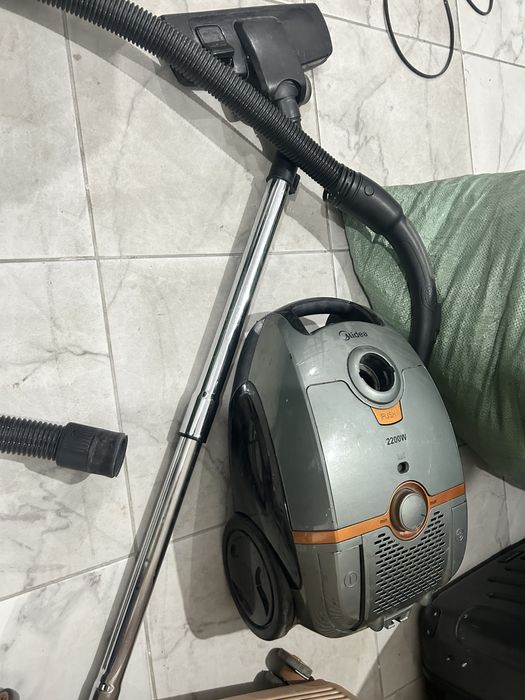 Еки пылесос сатылады Midea и LG