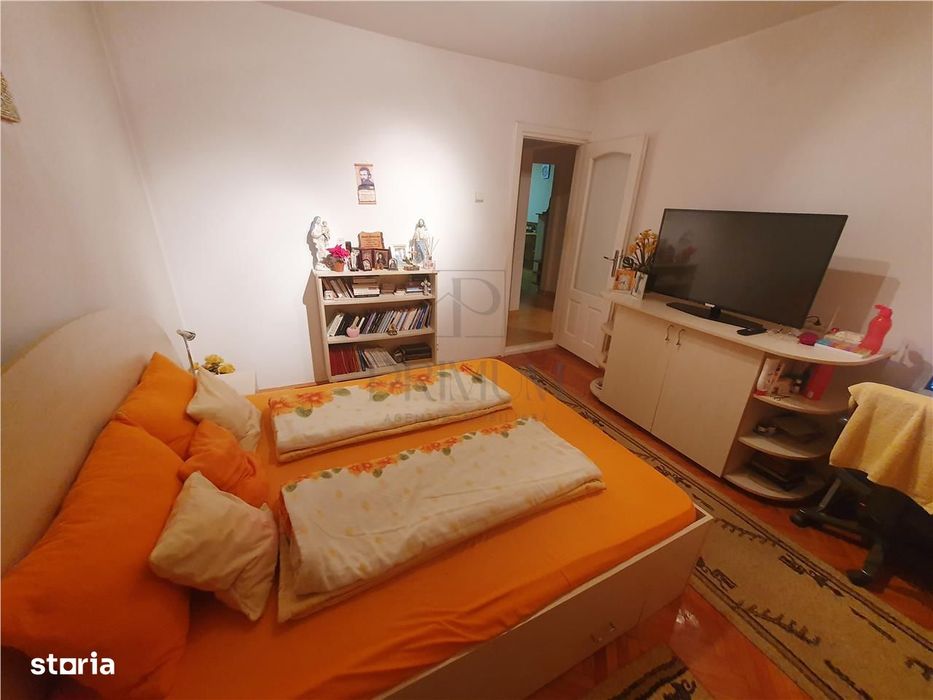 Soarelui - 3 Cam - 2 Bai - Spatios -  Centrala Proprie - Etaj Intermed