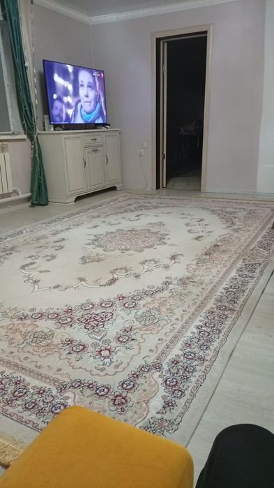 Ковер в идеальном состоянии за 45000 тг