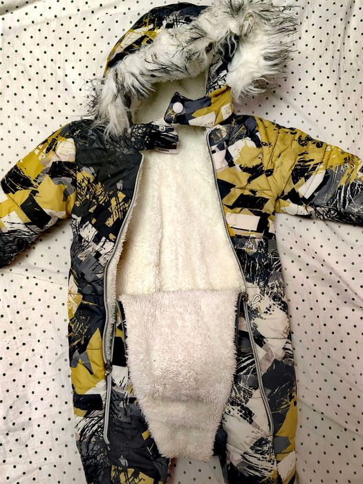 Топъл ескимос / космонавт, ботушки и ръкавички р-р 62-68