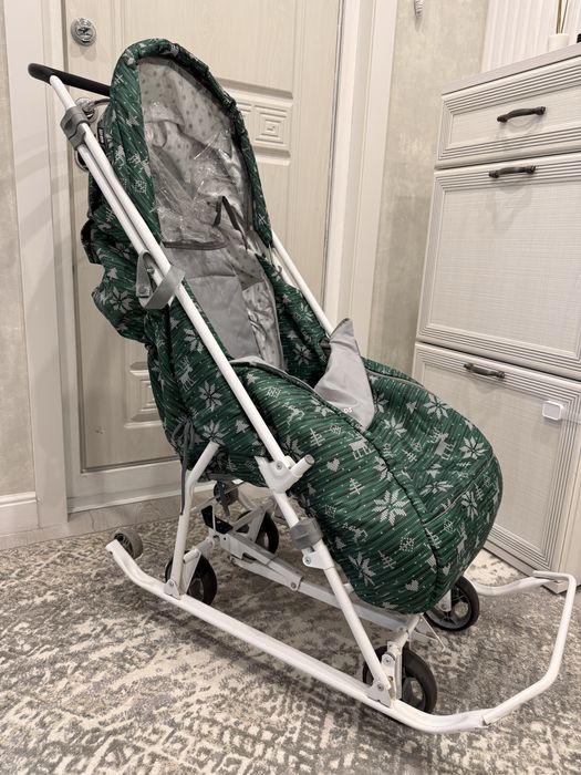 Продам б/у санки-коляску