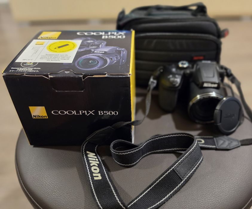 Nikon Coolpix B500
