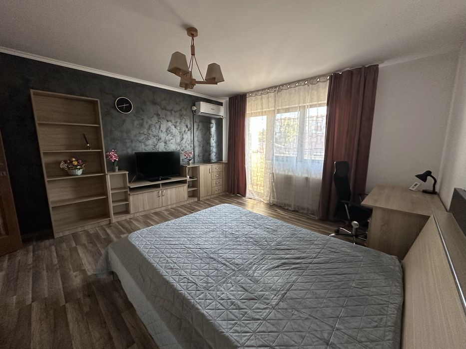 Inchiriez Garsoniera 1 mai langa Facultatea de Medicina