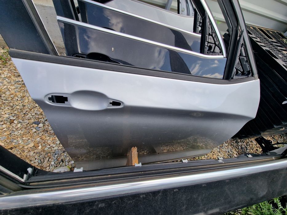 Usa portiera usi portiere dreapta stanga fata spate bmw x3 f25